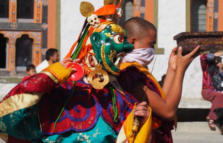 Trekking in Bhutan - Tsechu Cerimonia Dzong