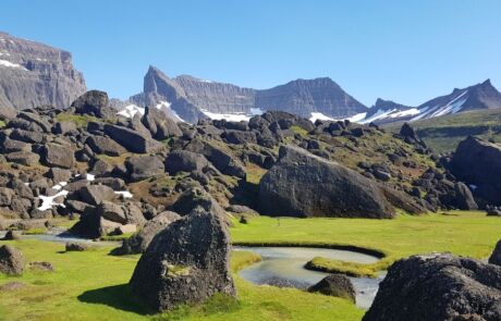 Stórurð2